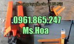 Xe nâng tay gắn cân tại Hà Nội